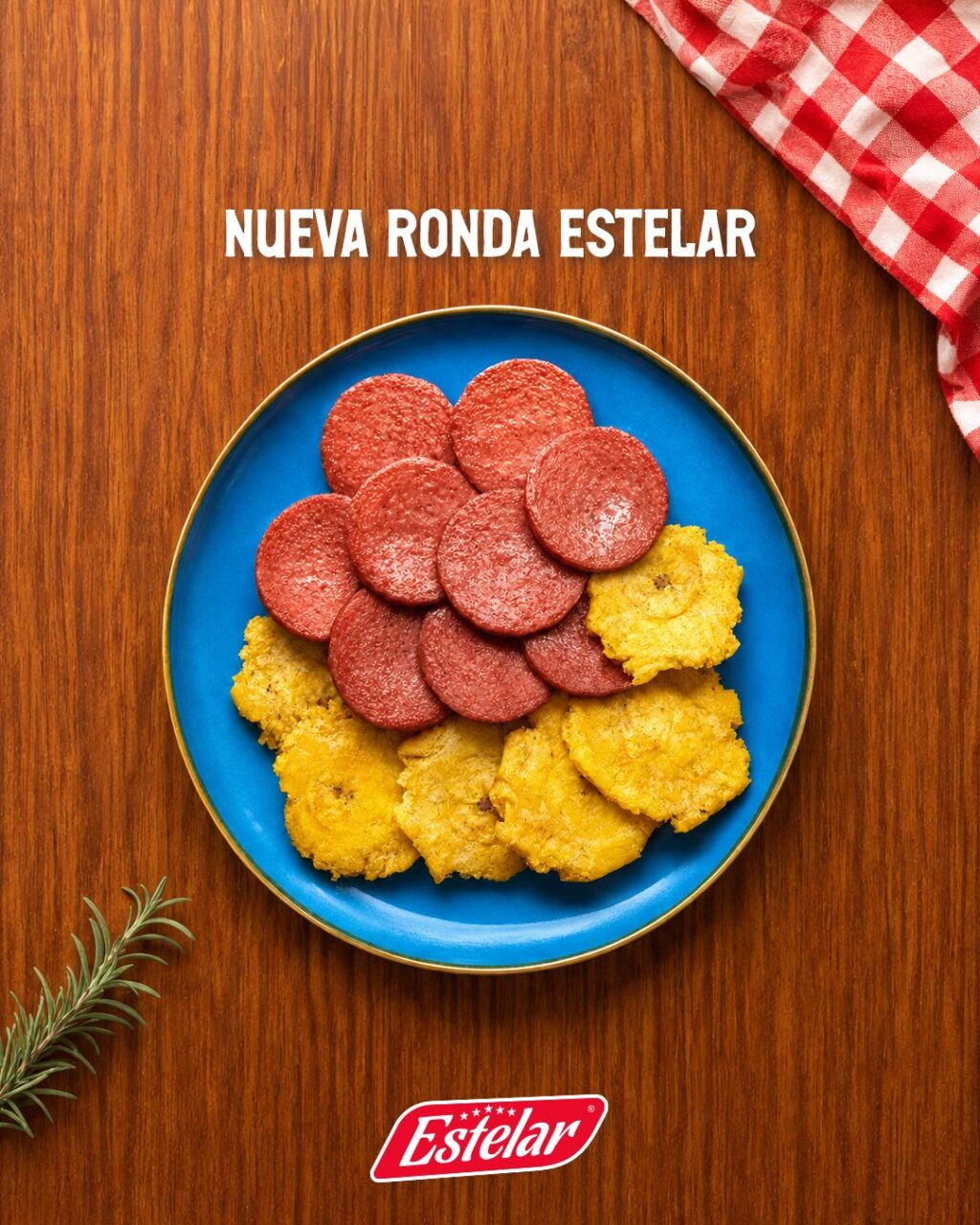 Instagram post from superespecialestelar. This post is in position 3.