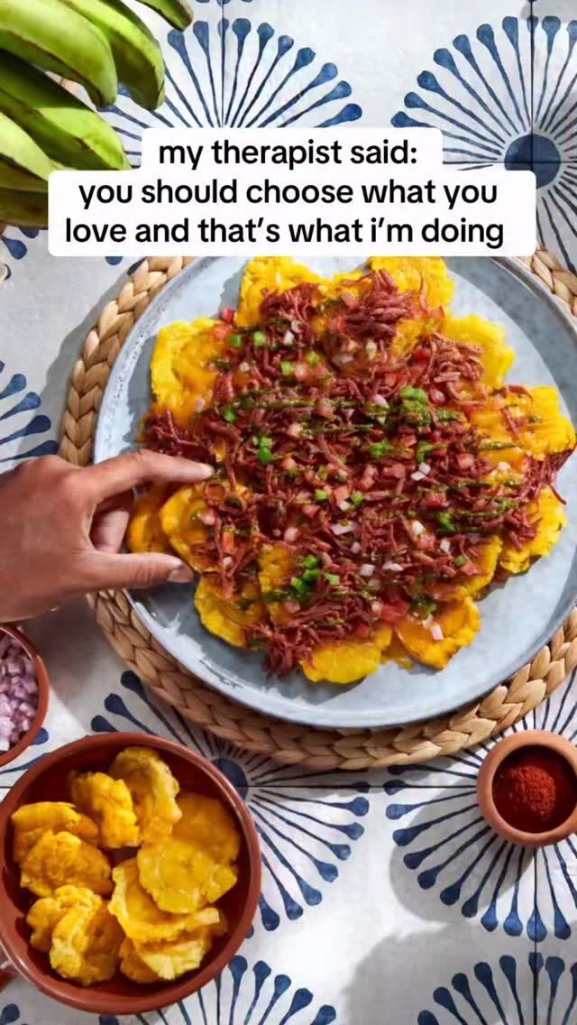 Instagram post from superespecialestelar. This post is in position 5.