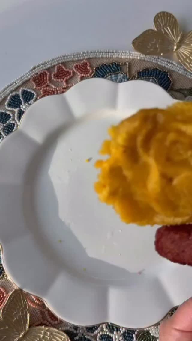 Instagram post from superespecialestelar. This post is in position 1.