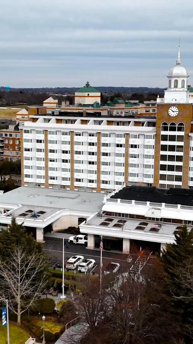 Instagram post from superespecialestelar. This post is in position 2.